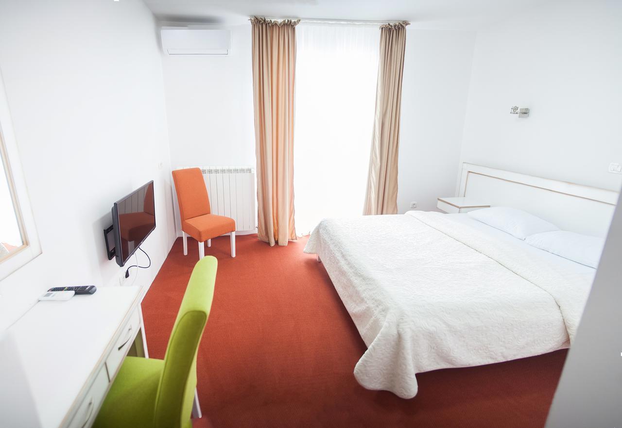 Hotel Serdar Mojkovac Exteriér fotografie