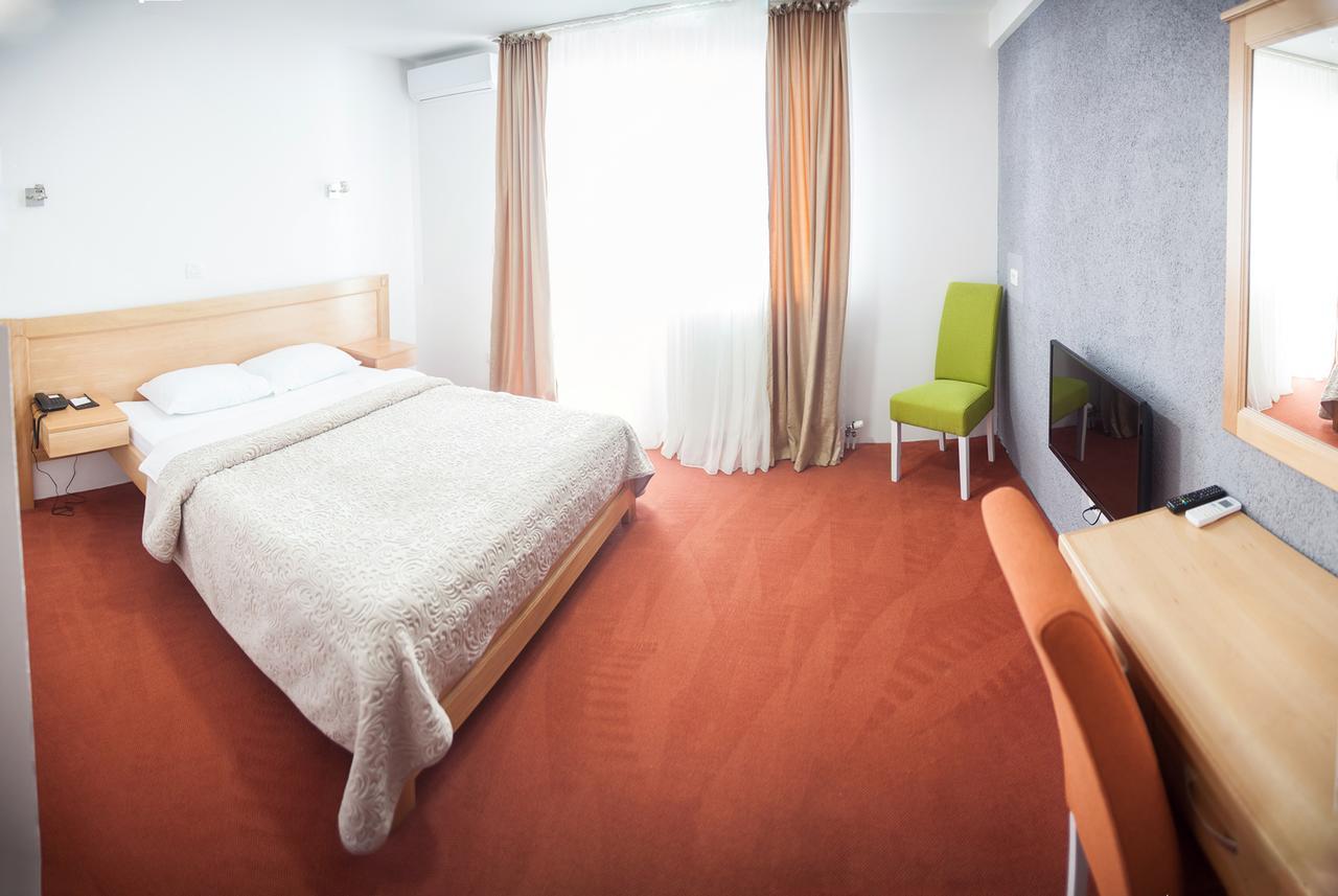 Hotel Serdar Mojkovac Exteriér fotografie